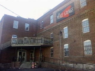 venueImgs